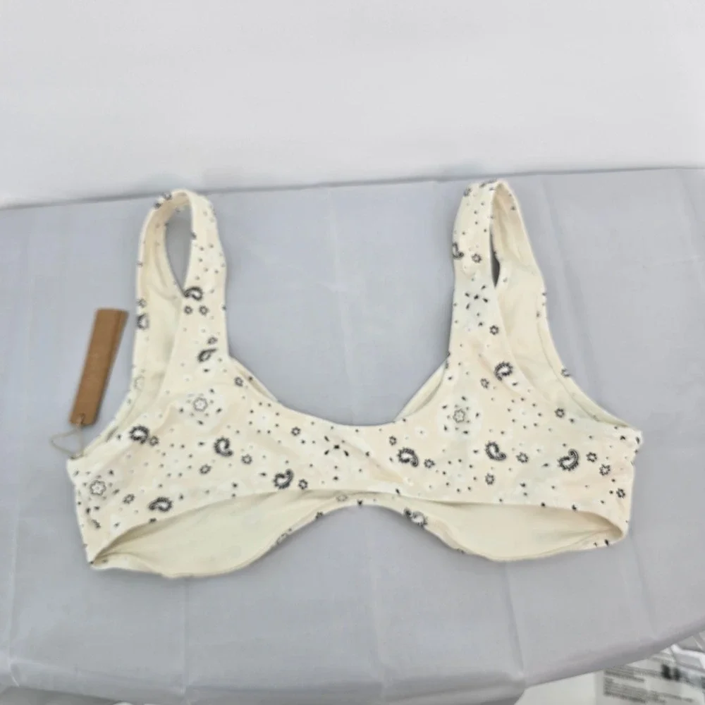 SKIMS Signature Swim Plunge Triangle Top Ecru Bandana Print BT-PLG-7500W 2X NEW